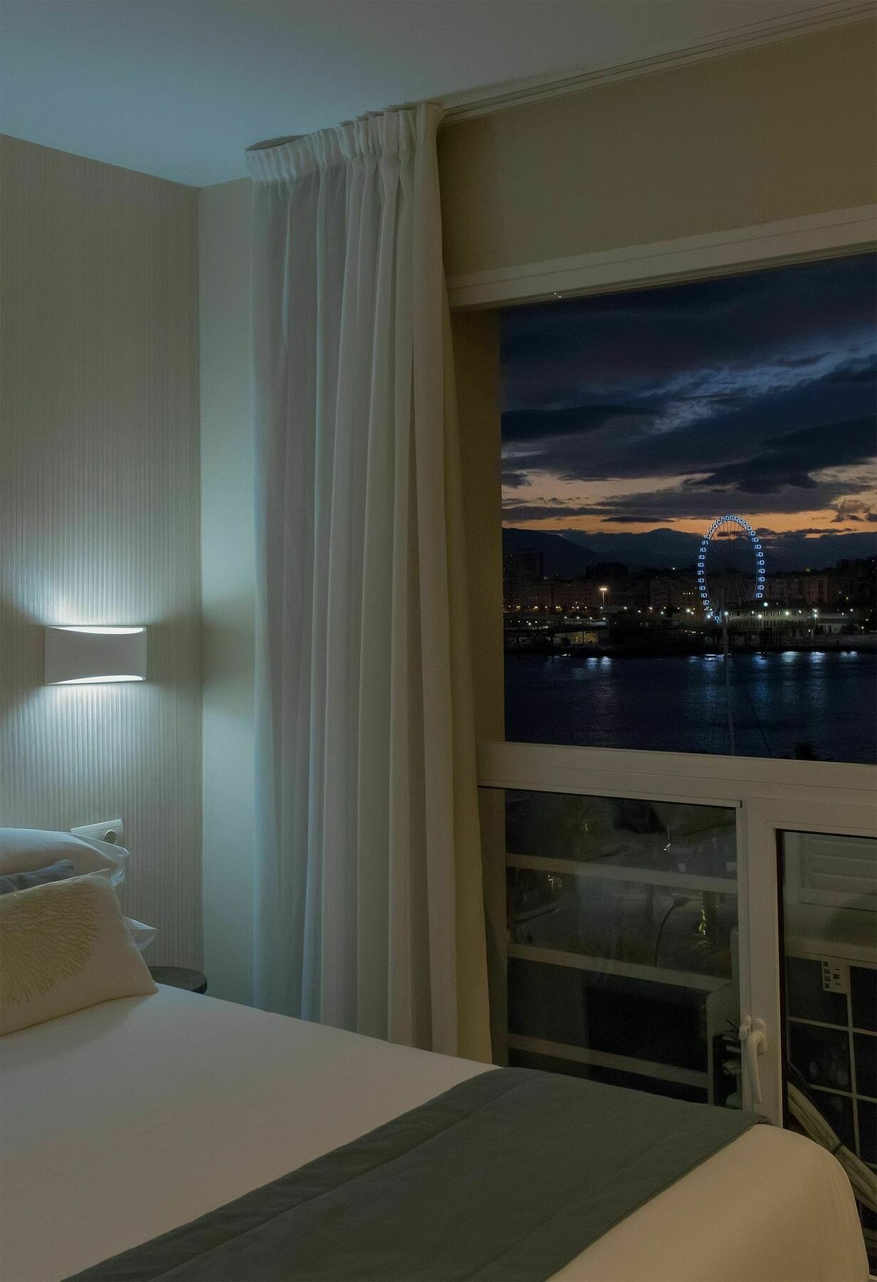 Apartamentos Malagueta Urban Beach Màlaga Exteriér fotografie